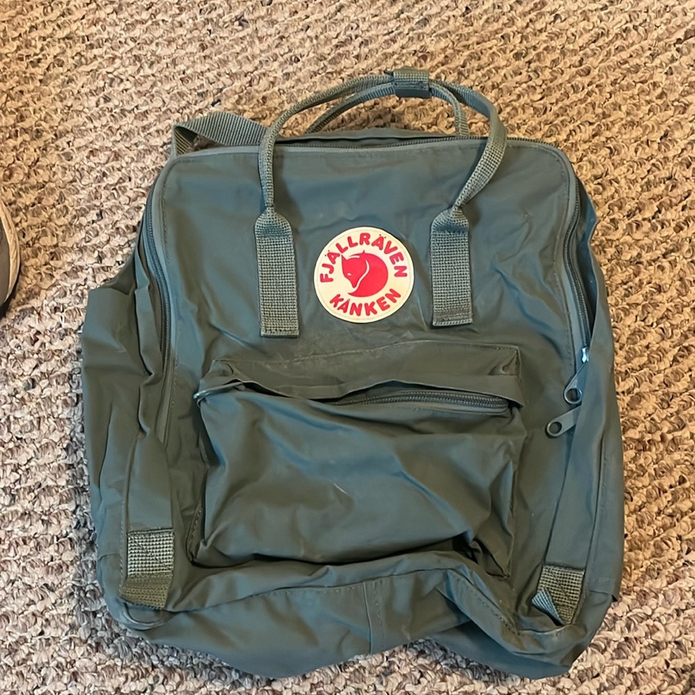 Fjallraven kanken backpack